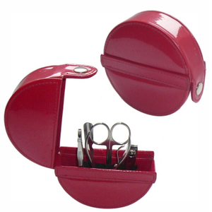 Red Round Manicure Set